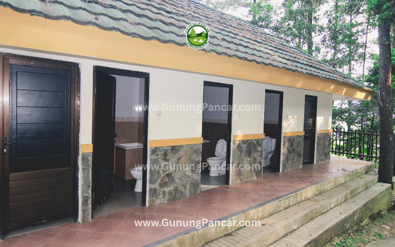 Toilet bersih camping sentul gunung pancar