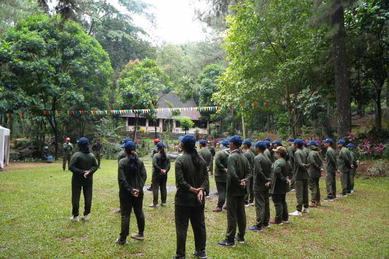 Program character building disiplin semi militer